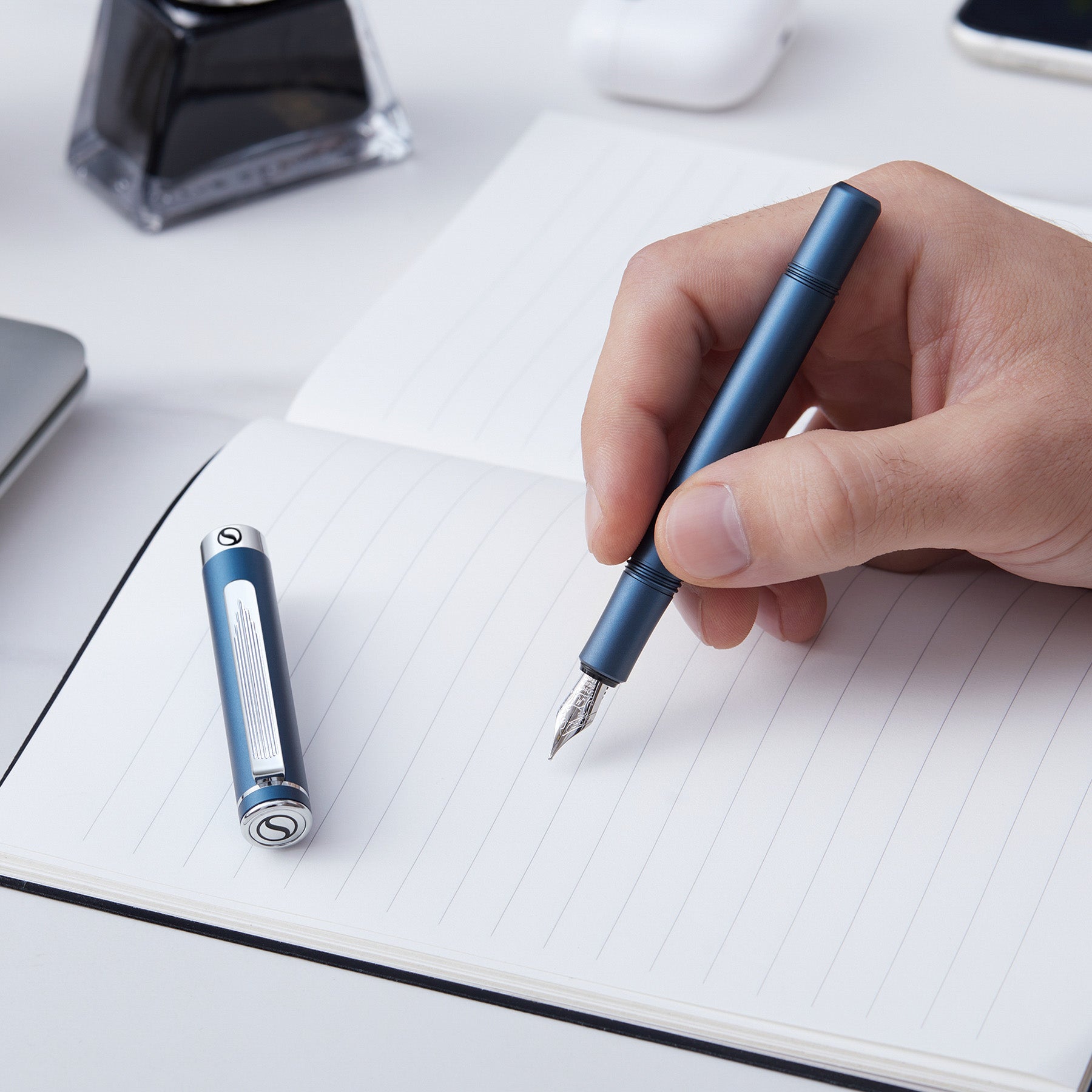 EDC Matt Blue Fountain Pen - Fine Nib