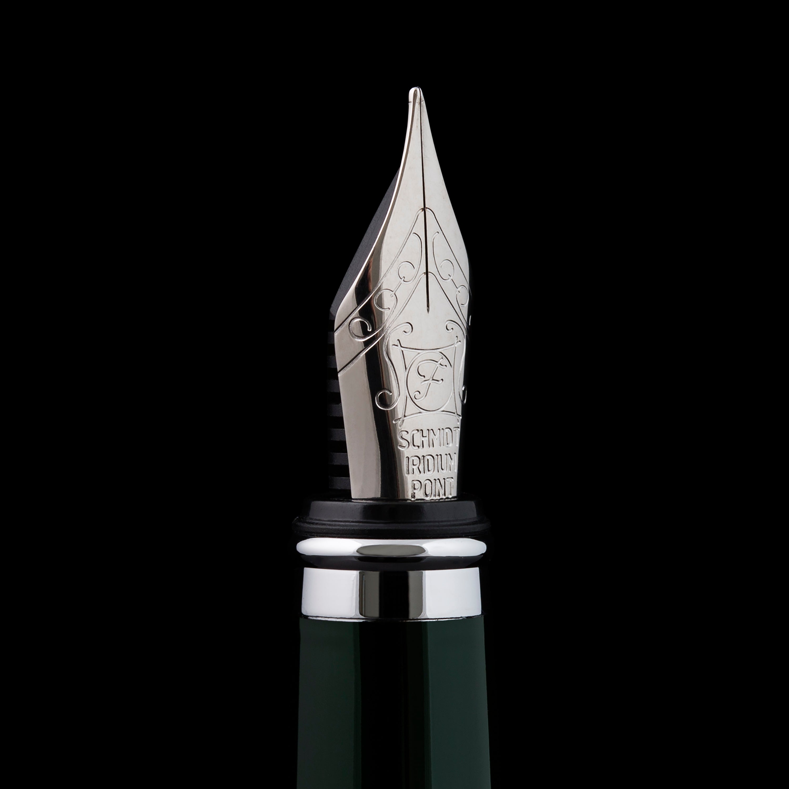 Classic British Racing Green Fountain Pen - Fine Nib