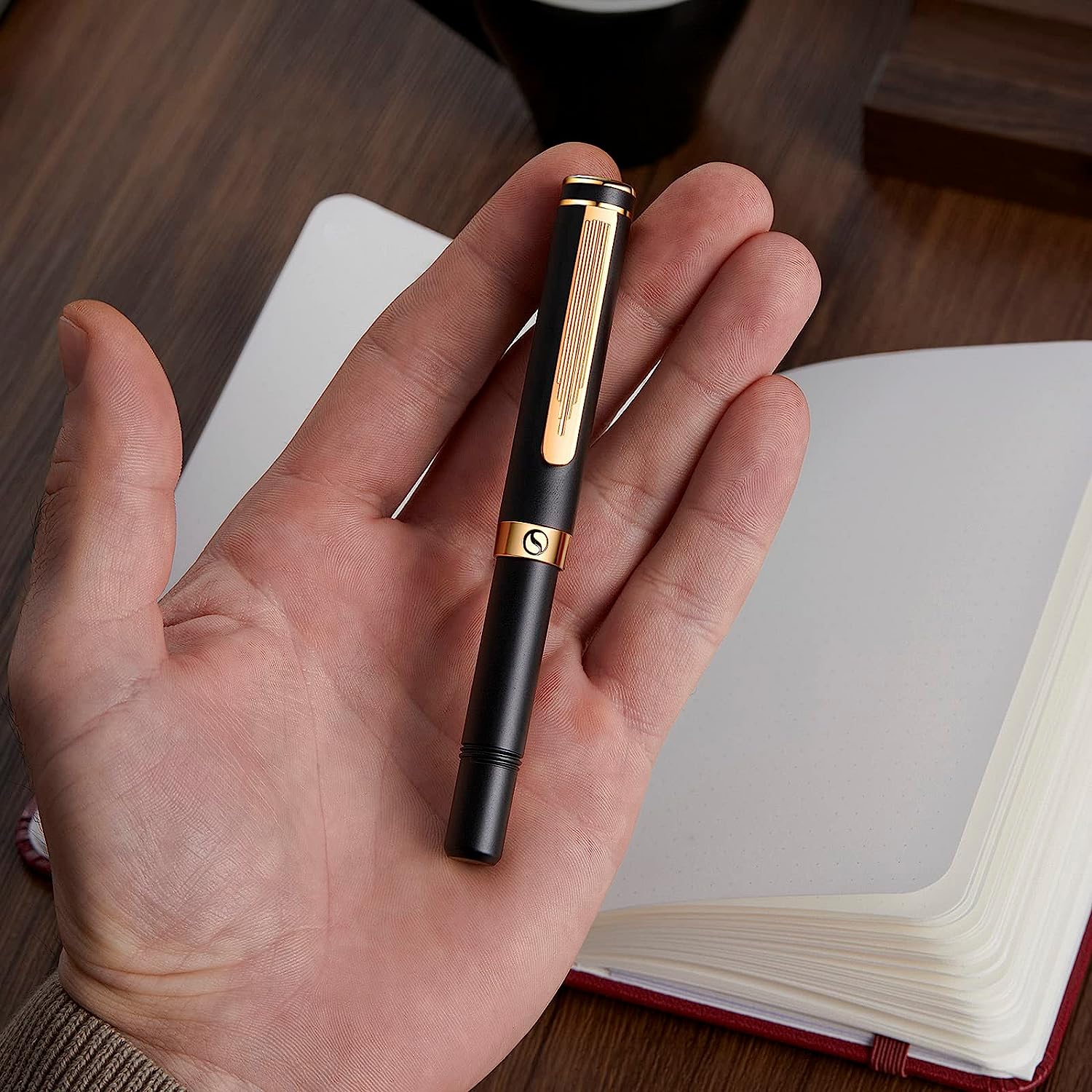 Scriveiner Luxury EDC Fountain Pen (Medium), Stunning Black Pocket Pen, 24K Gold Finish